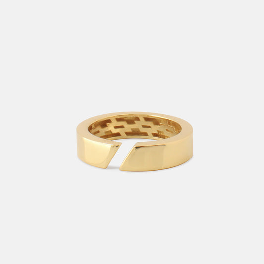 Essential Open Ring