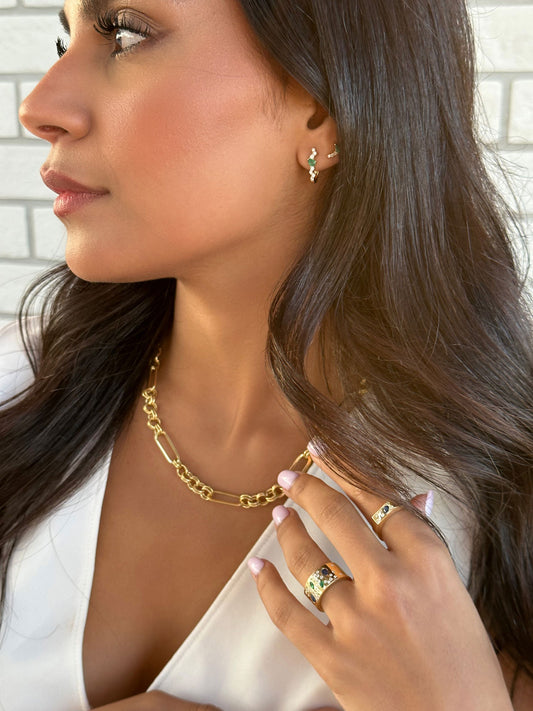 Petal U Earrings