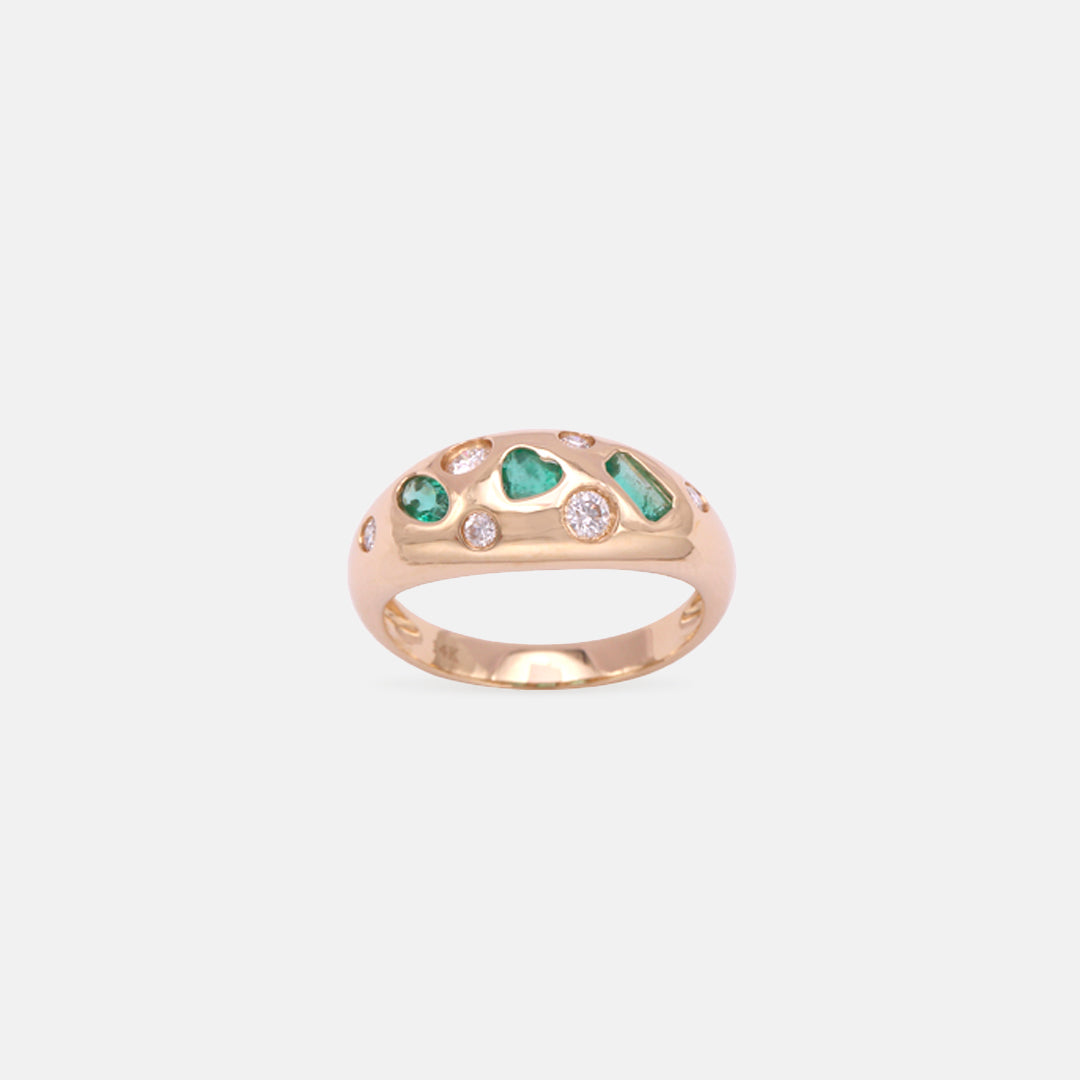 Mixed Emerald and diamond bombé ring